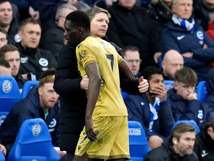 Crystal Palace
vs
Burnley – Noticias y Probables Alineaciones
