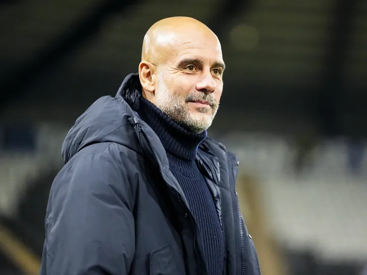 Rewrite
Chelsea
vs
Manchester City – Noticias y probables alineaciones to Spanish: translate all country names to Spanish and adapt team/club names to their standard Spanish exonyms when widely used (e.g., Bayern Munich→Bayern de Múnich, Inter Milan→Inter de Milán); otherwise keep official club names; preserve original casing; output only the transformed title.